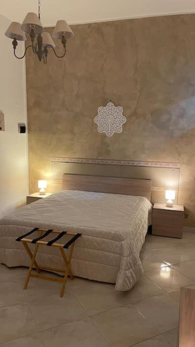 Mona House Accogliente Casa Vacanza Palermo Esterno foto